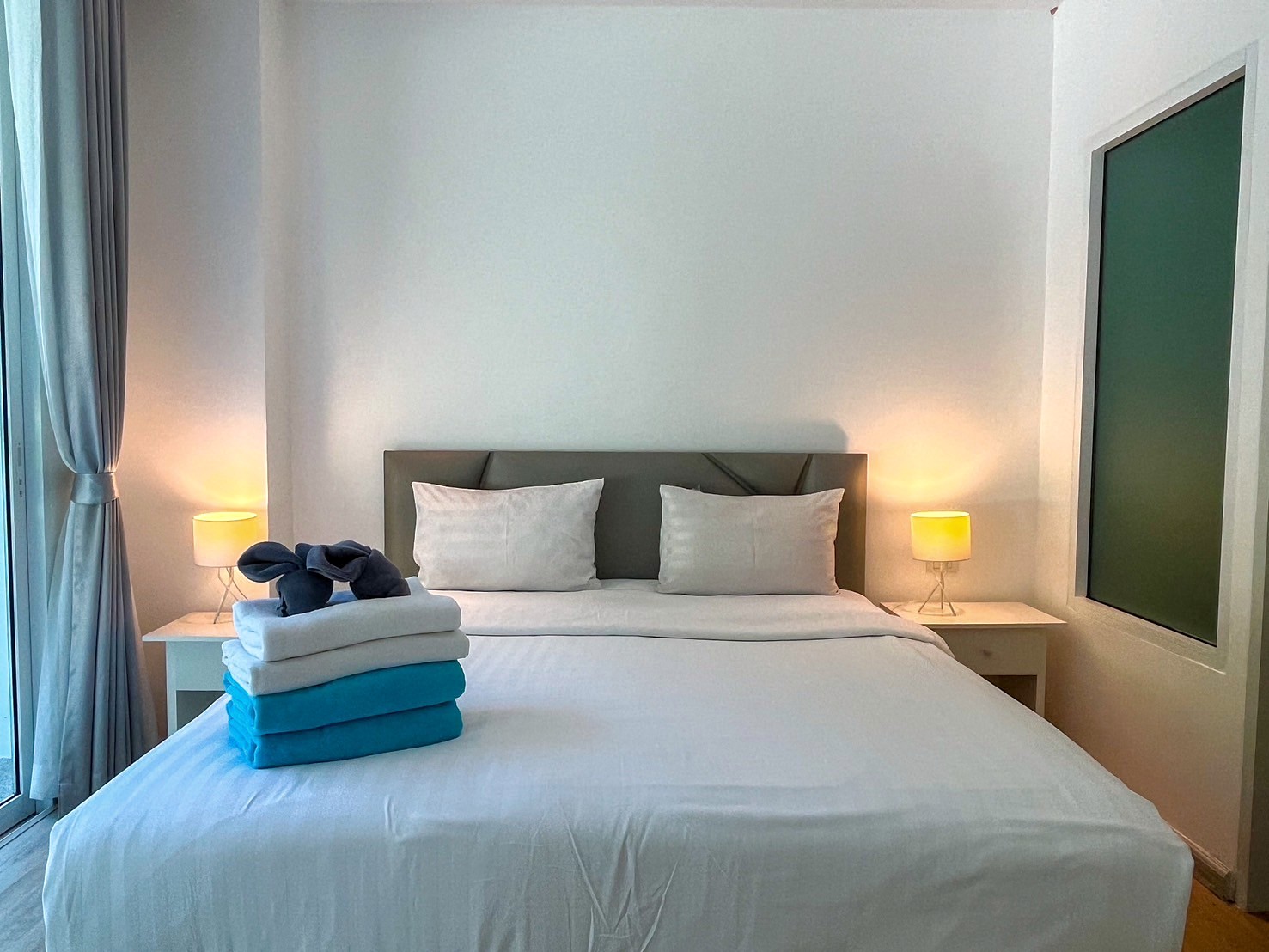 Deluxe 1 Bedroom